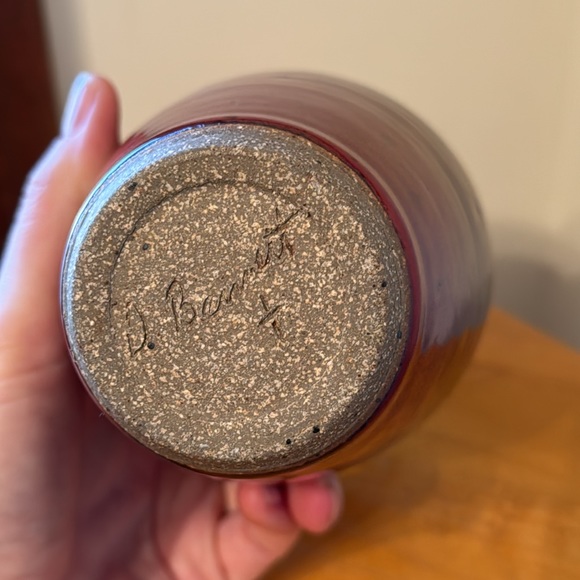 Daniel Bennett Marbled Vessel - Picture 3 of 3